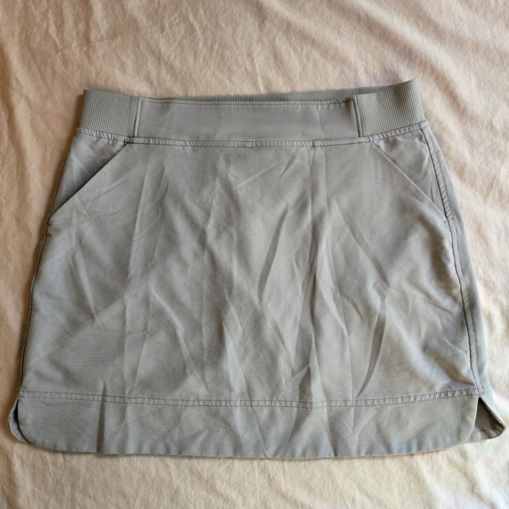 32 Degrees Women's Performance Skort Pastel Sage Green